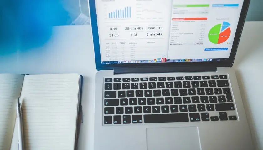 Dlaczego „jakoś to będzie" nie działa w finansach małej firmy?