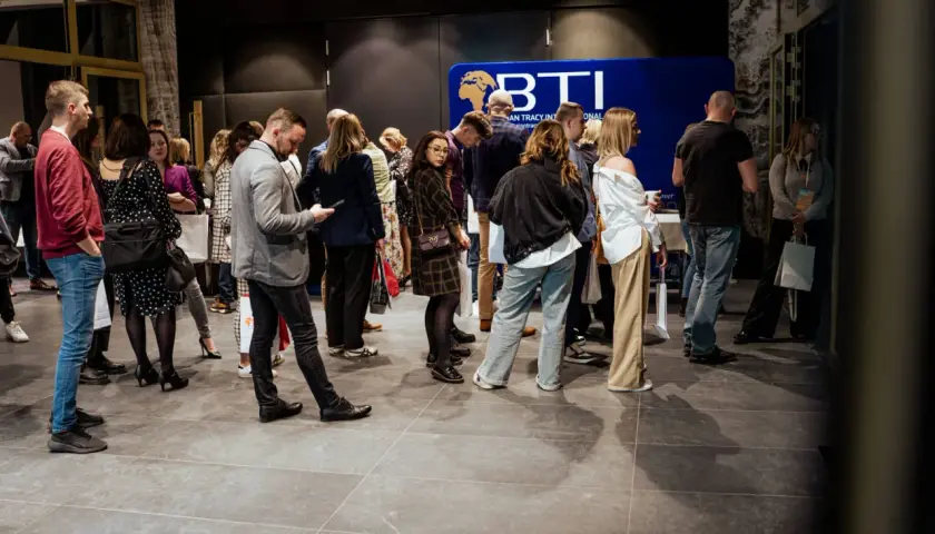 Szkolenia Jacka Walkiewicza - terminy, ceny oraz program motywacyjny 2025